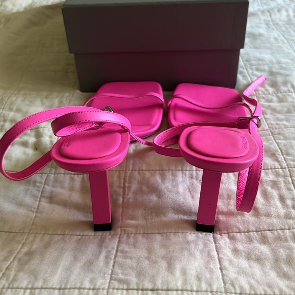 Balenciaga Void Calfskin Pink Sandals - Picture 3 of 14